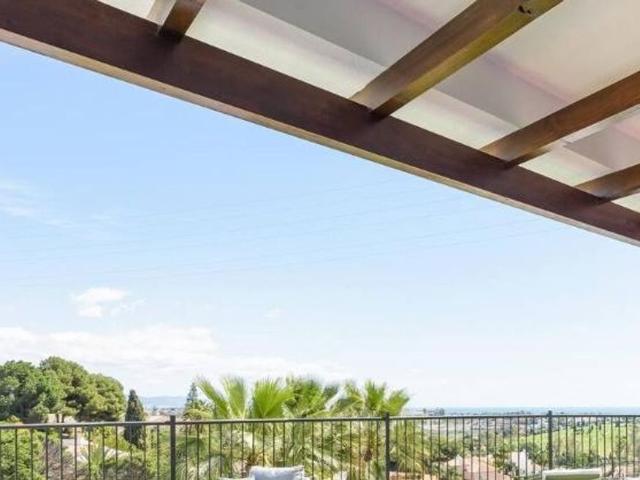 Luxury Flat for rent in Benahavís, Andalusia