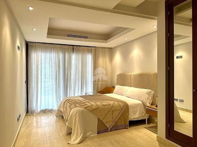 Luxury Flat for rent in Estepona, Spain