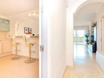 Luxury Flat for rent in Estepona, Spain