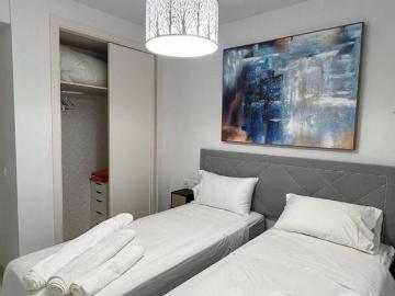Luxury Flat for rent in Nueva Andalucia, Andalusia