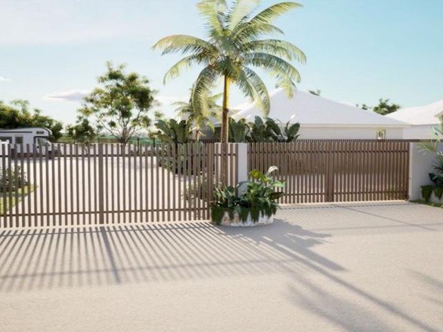 Luxury Freestanding Villas with Resort Style Amenities and optional Caravan Parking available !