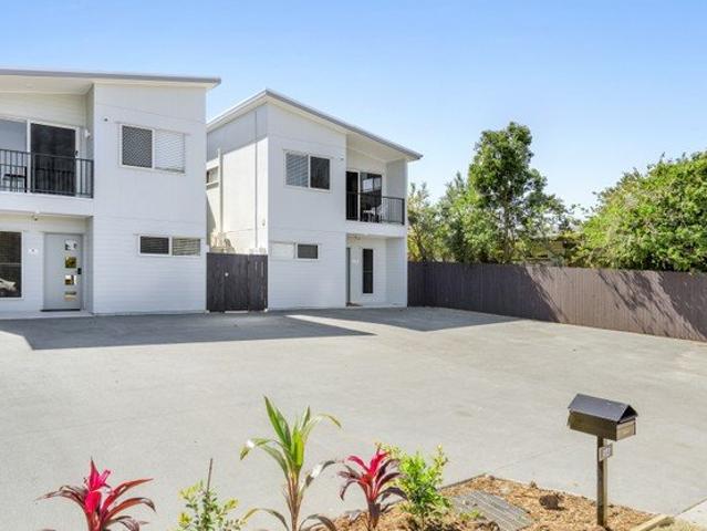 Luxury, Fully Furnished One Bedroom Utilities Included for Easy Living!