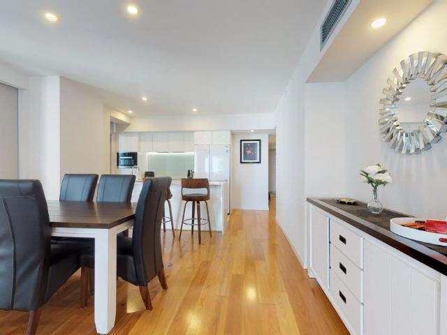 Luxury Fully Furnished Apartment with River Views