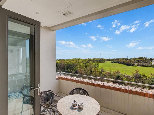 Luxury Fully Furnished Lagoon Facing Apartment To Rent at Steyn City