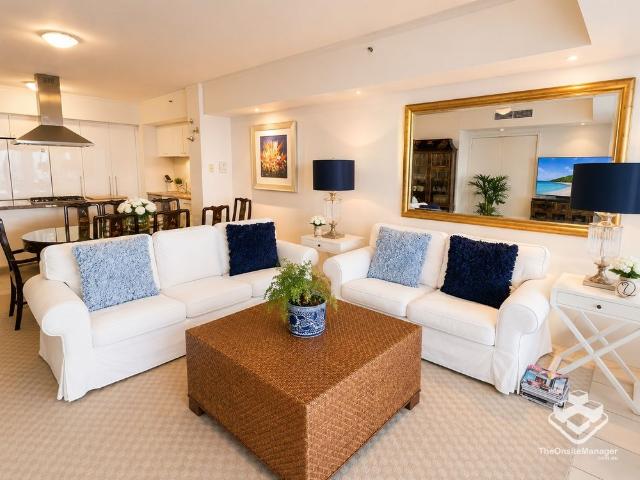 Luxury Fully Furnished Waterfront Apartment | 3 Month Lease Preferred