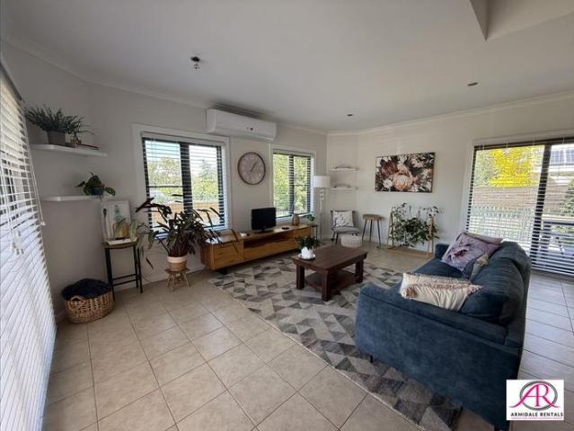 Luxury, Fully Furnished 2 Bedroom Unit
