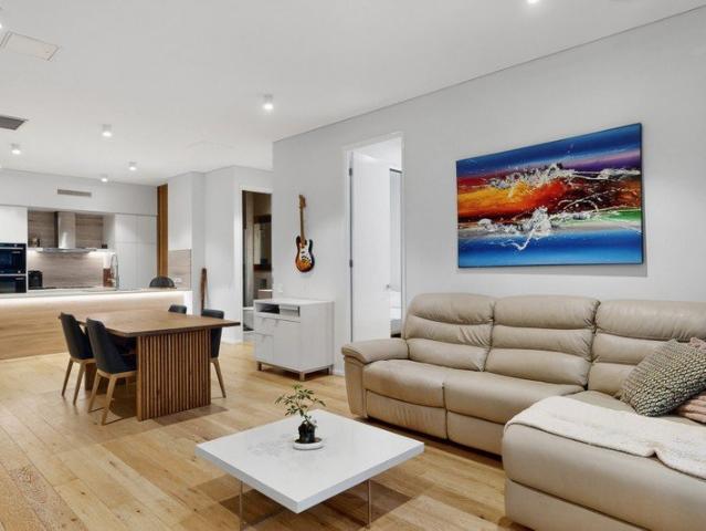 Luxury Fully Furnished 2 Bedroom plus Study Riverfront Apartment SOKO Waterfront CLICK ON 3D VIRTUAL TOUR