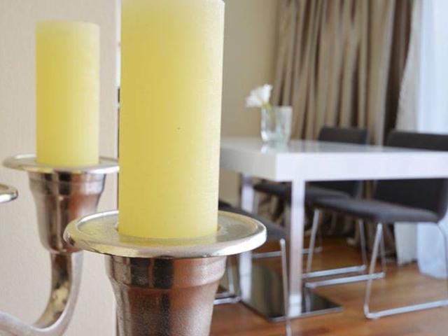 Luxury furnished and spacious serviced apartment for up to 4 persons in Frankfurt near Main Tower