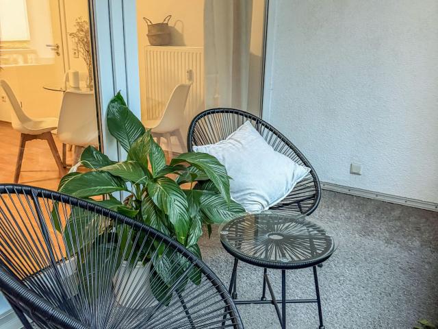 Luxury Furnished Apartment with Balcony in Dortmund Mitte Ost, Dortmund Amsterdam Apartments for Rent