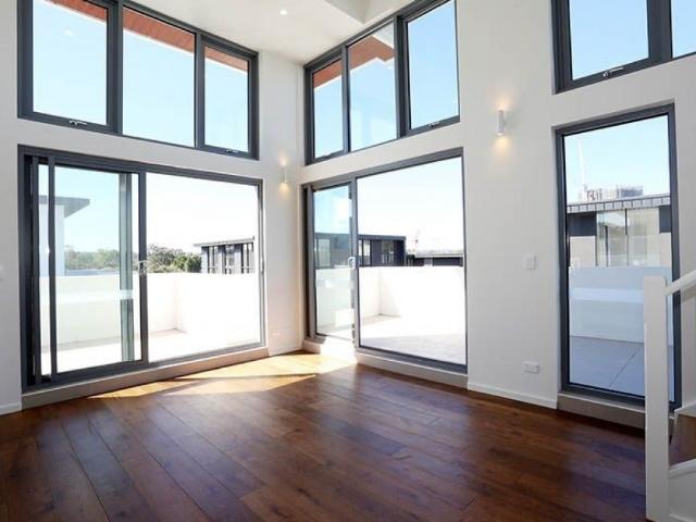 Luxury furnished Penthouse apartment
