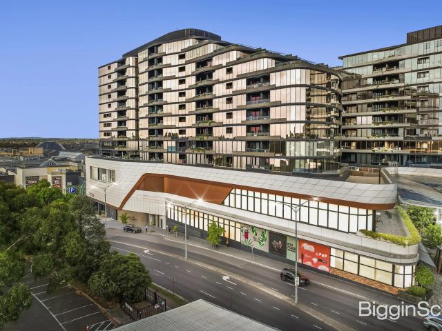 Luxury Furnished Three Bedroom Apartment in Sky Garden