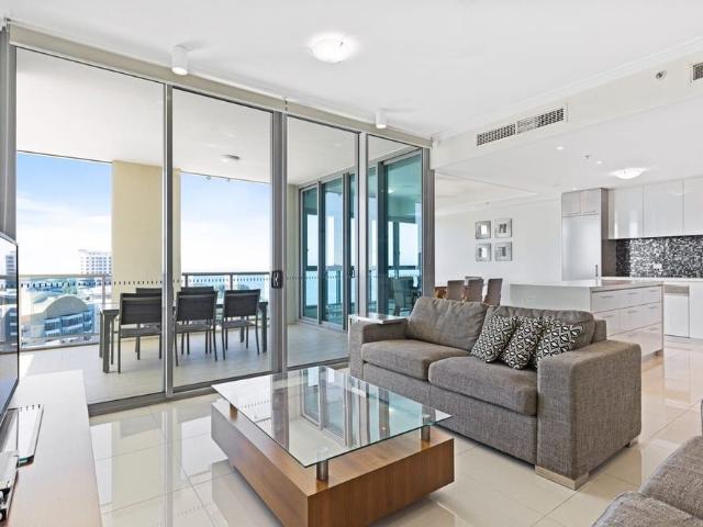 Luxury Furnished Waterfront Living on The Esplanade