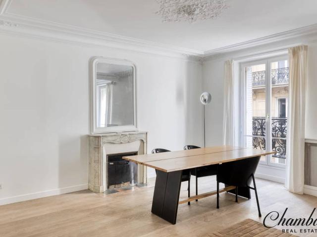 Luxury Furnished 2 Bedroom Apartment – Paris 16th – Near Champs Élysées