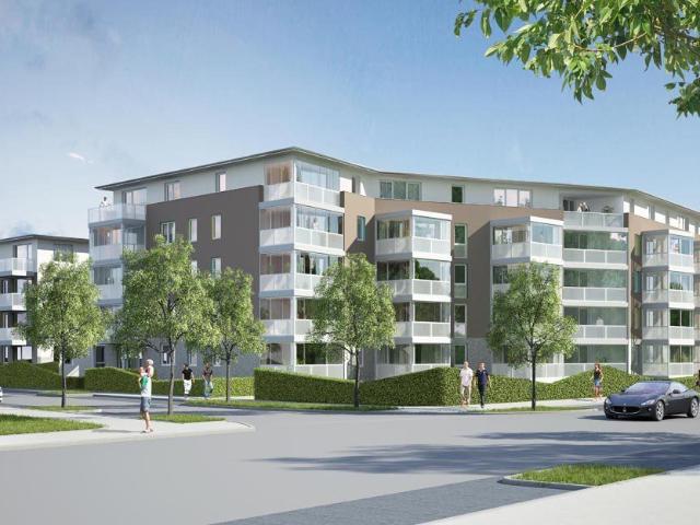 Luxury Furnished 3 Bedroom apartment with guest bathroom and large loggia with Taunus and park views in Frankfurt