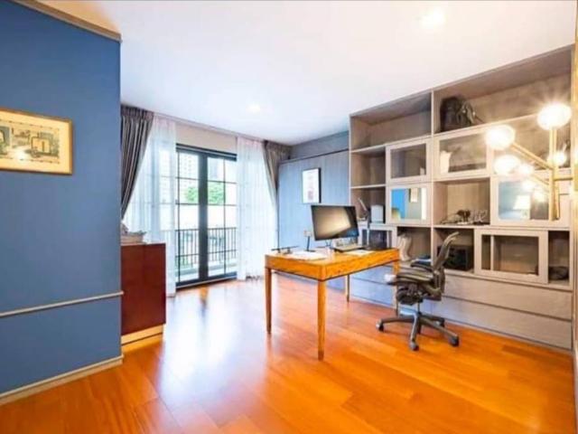 Luxury House 4 Bedroom 425sq.m Sukhumvit 31 for sale ขายบ้านหรู ทาวน์โฮม สุขุมวิท 31 อโศกพร้อมพงษ์ 4ห้องนอน 425sq.m ห้องใหญ่ กว้าง สวยใหม่ 0879074