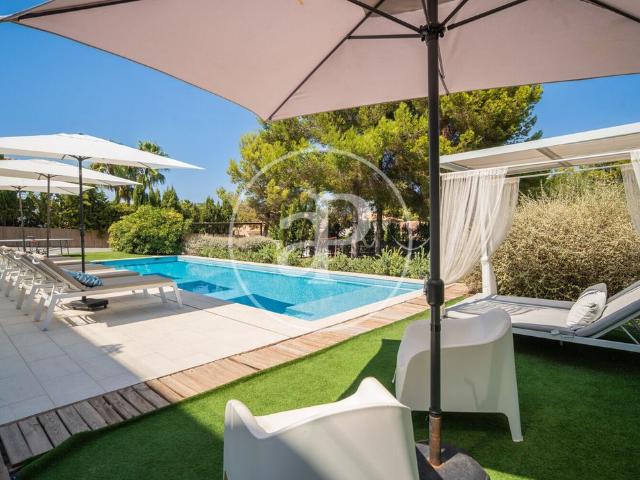 Luxury house for rent in Santa Ponsa