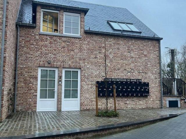 luxury house with 3 bedrooms, 2 bathrooms, terrace, garden a