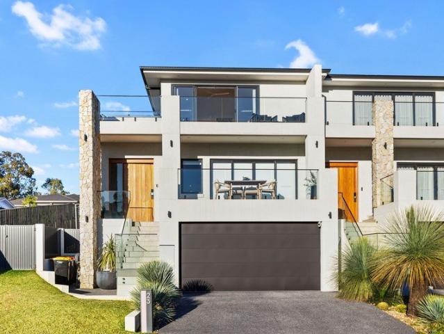 Luxury home with amazing views!