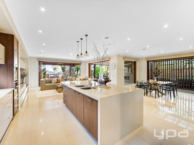 Luxury Home in the Prestigious Providence Estate