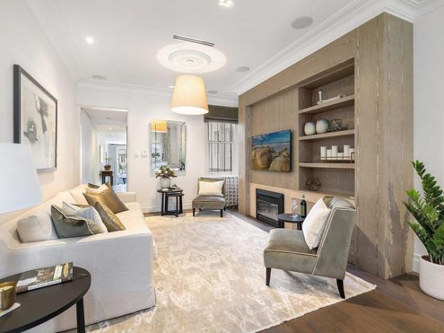Luxury Home In Dress Circle Location