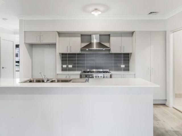 Luxury Home | Spacious Design & Quality Finishes Throughout