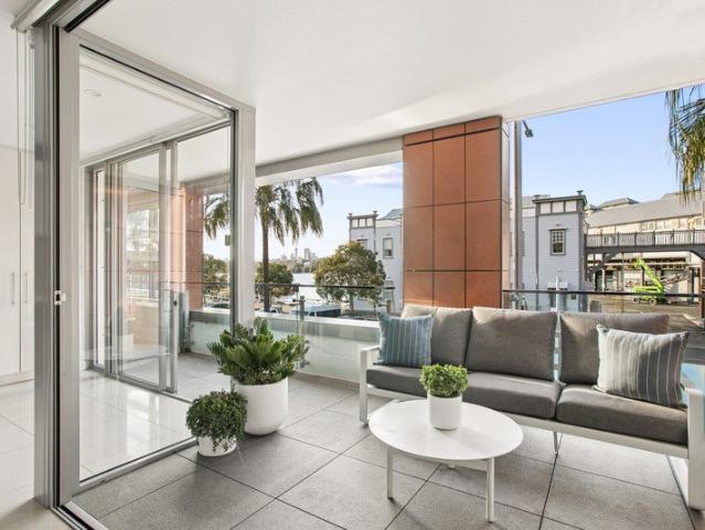 Luxury Harbourside Living in the Heart of Walsh Bay