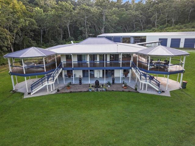 Luxury Hinterland Estate 32 Hectares of Privacy, Prestige & Lifestyle