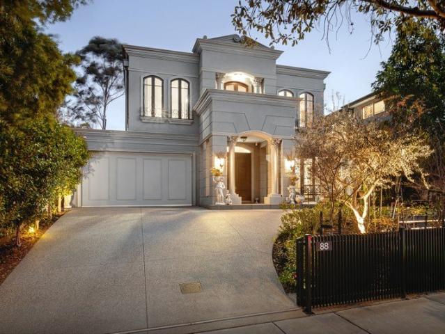 Luxury indoor outdoor entertainer at a highly prized address