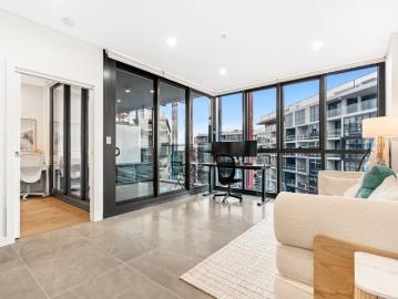 Luxury One Bedroom Apartment with Secure Parking in the Prestigious Prime Development