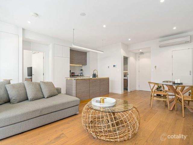 Luxury One Bedroom Apartment