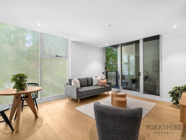Luxury One Bedroom Apartment