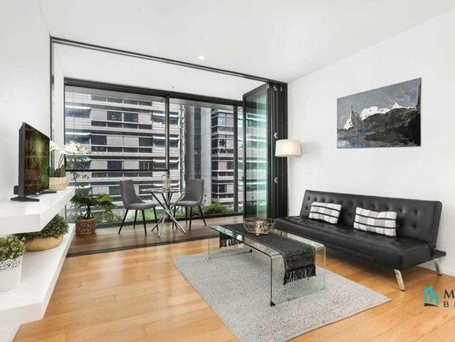 Luxury One Bedroom Furnished Apartment At Prime Location, Opposite Of UTS!
