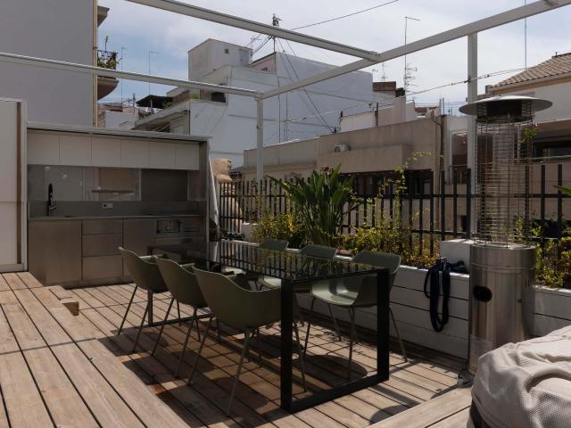 Luxury One Bedroom Penthouse in Ruzafa, Valencia with a big terrace 10