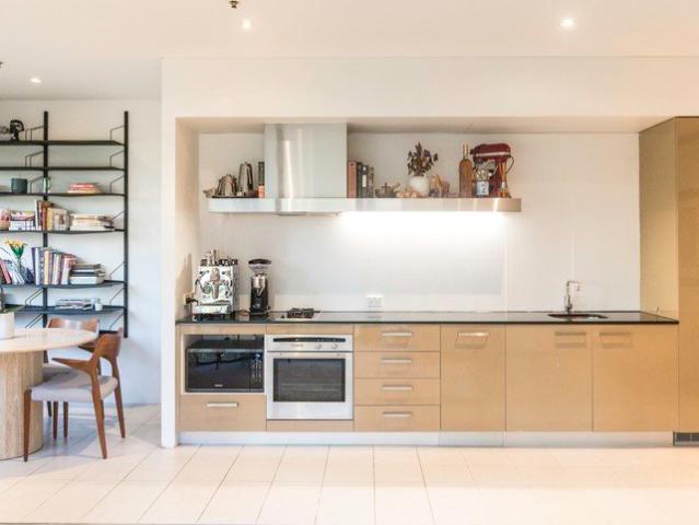 Luxury One Bedroom Residence with Sydney Harbour Proximity | Unfurnished