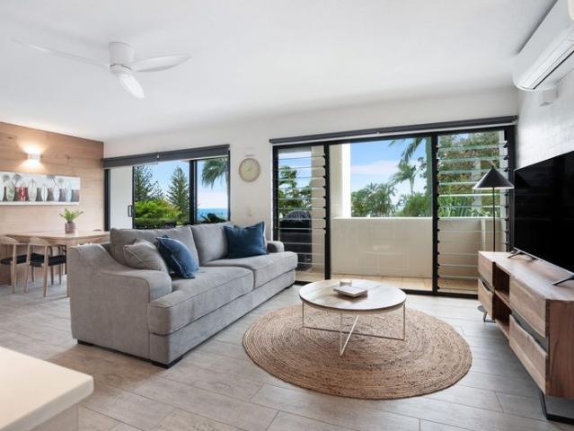 Luxury Oceanview Living in Sunshine Beach