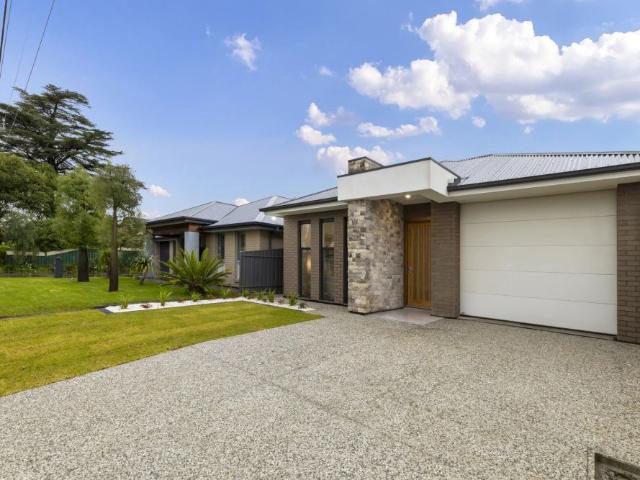 Luxury, Low Maintenance Living in a Premium Dernancourt Location Please apply through tenantoptions.com.au