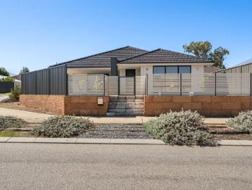 Luxury, Location & Lifestyle A Standout Family Home in the Heart of Baldivis