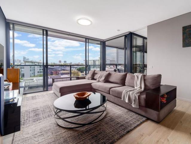 Luxury Living Meets Designer Comfort | Fully Furnished Executive Residence