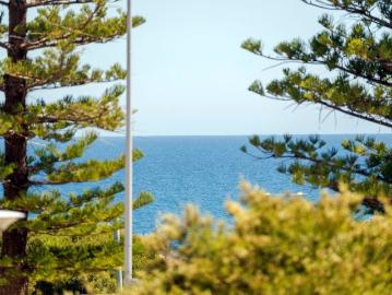 Luxury Living, Moments from the Shore