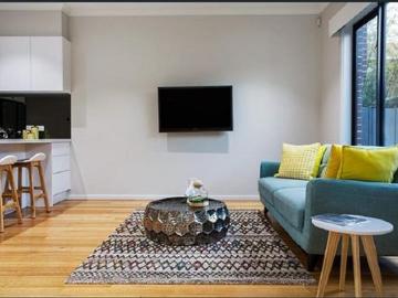 Luxury living moments from the river, city and entertainment