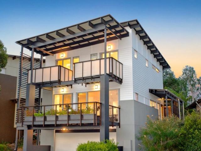 Luxury Living on the 12th Hole, Exclusive Villa in Gated Brookwater Community