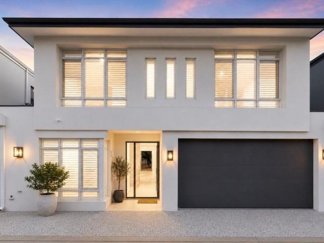 Luxury Living on the Championship Fairway
