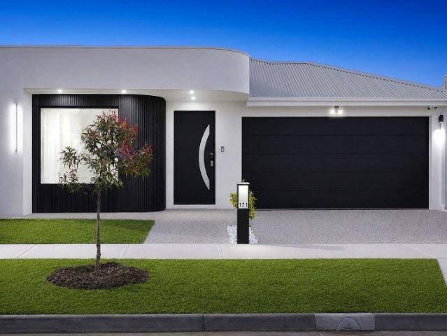 Luxury Living on the Craigieburn Side of Mickleham