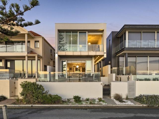 Luxury Living on the Henley Beach Esplanade