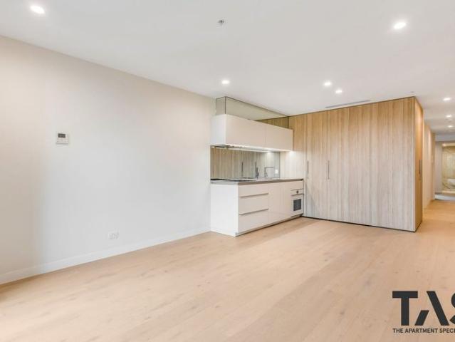 LUXURY LIVING AT ESQUIRE APARTMENTS: MODERN 2 BEDROOM HAVEN!