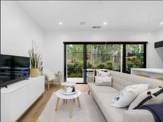 Luxury Living at Hamilton Residences!
