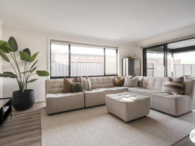 LUXURY LIVING AT ITS FINEST!