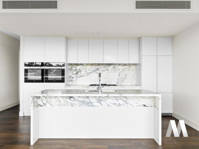 Luxury Living at its Finest!