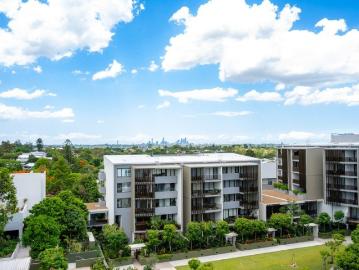 Luxury Living at Kingsford Terrace Rare North East Aspect with City Glimpses