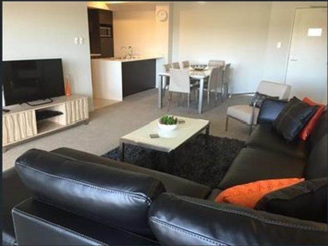 LUXURY LIVING AT PELAGO EAST
